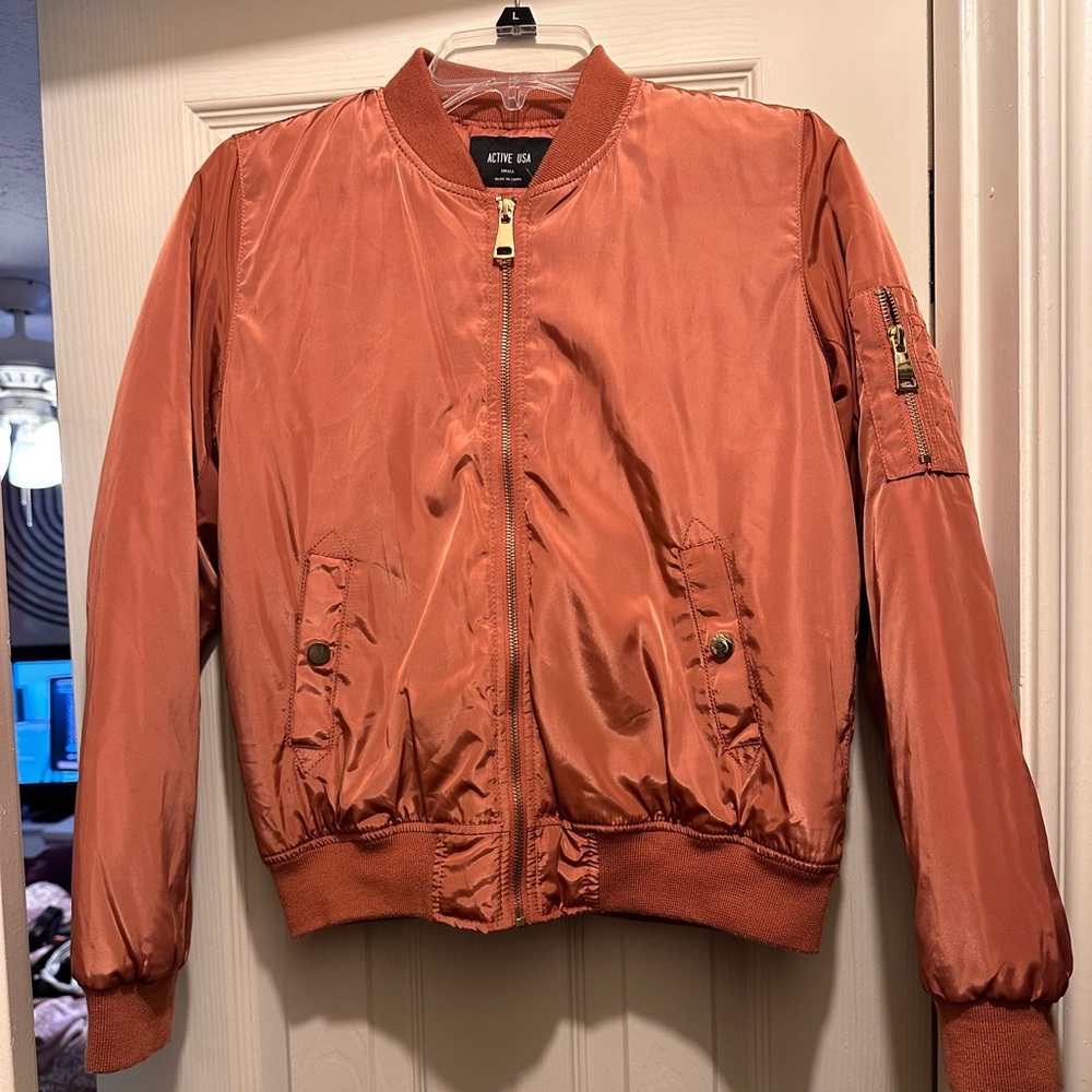 Bomber jacket